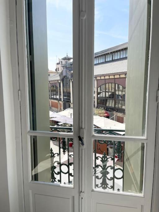Vue Sur La Place Des Halles, Art Apparts 베지에 외부 사진